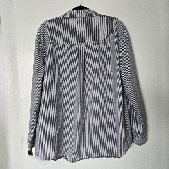 Pinstripe Button Down Black & White Long Sleeved Blouse with Pearl Buttons - Picture 2 of 2